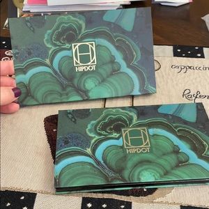 HipDot Eyeshadow Palatte